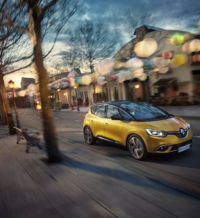 Renault Scenic: Η συνταγή της επιτυχίας επαναλαμβάνεται