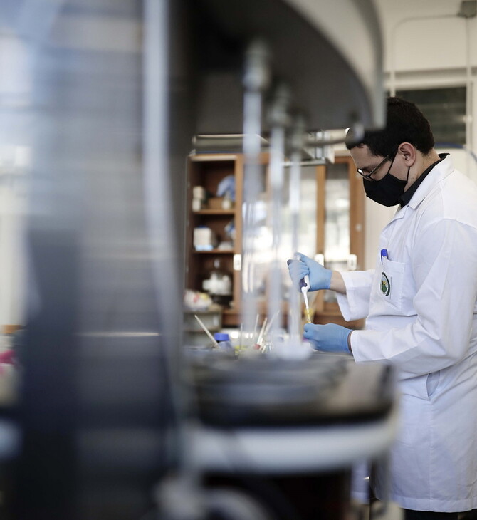 Πανεπιστήμια: Άμισθη εργασία για περισσότερους από 5.000 υποψήφιους διδάκτορες