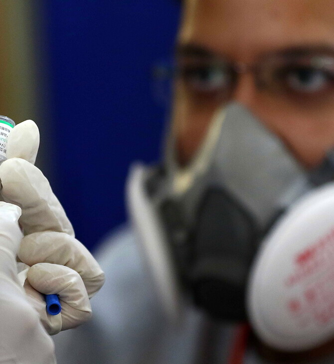 Politico: Ευρωπαίοι θέλουν να «σπάσουν» οι πατέντες των εμβολίων κατά της Covid-19 για να αυξηθεί η παραγωγή