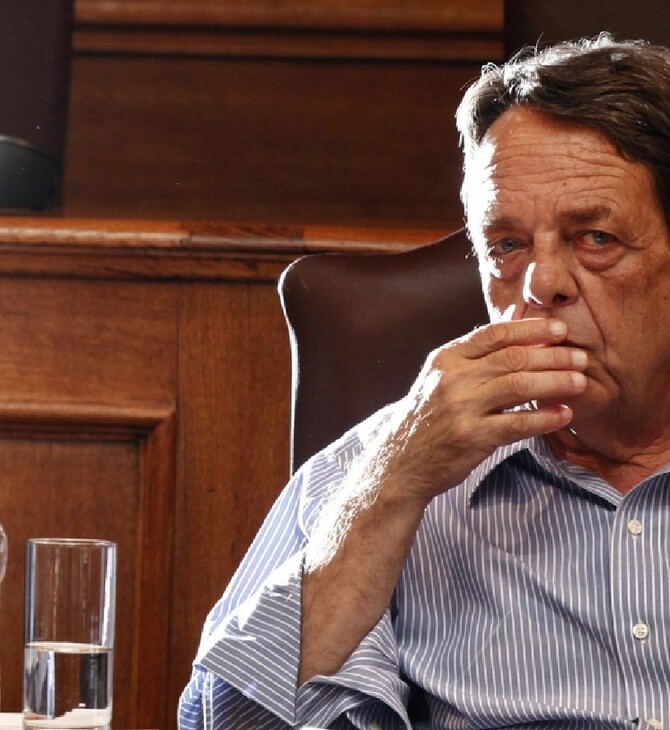 Mουλόπουλος για ΔΟΛ: Ήταν παράκληση και πρόσκληση του κουμπάρου μου Σταύρου Ψυχάρη