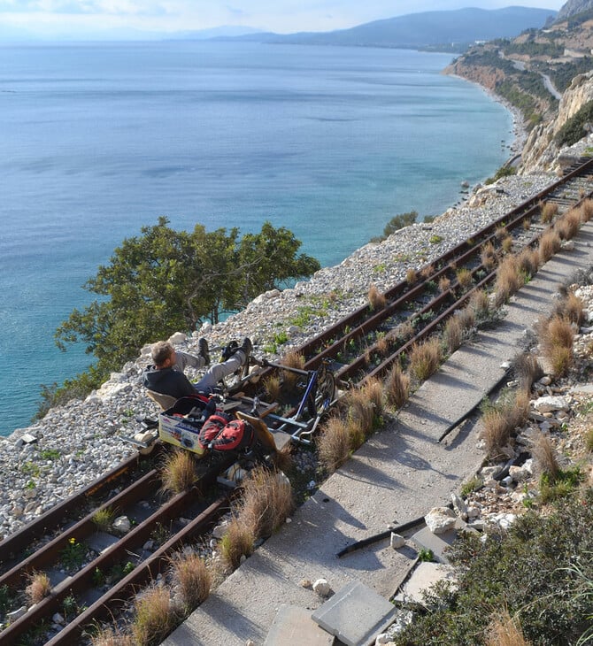 Railbiking: ποδηλασία πάνω στις ράγες του τρένου στα πιο φανταστικά μέρη της Ελλάδας