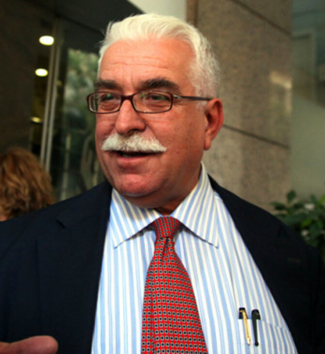 Ο πρ. υφυπουργός υγείας της ΝΔ Αθανάσιος Γιαννόπουλος πιστεύει ότι υπάρχουν υβριδικά κρυπτόζωα στην Ελλάδα;