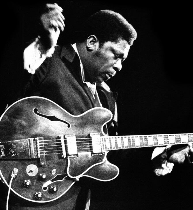 B.B King: H Google τιμά τον θρύλο των μπλουζ με ένα βίντεο - doodle