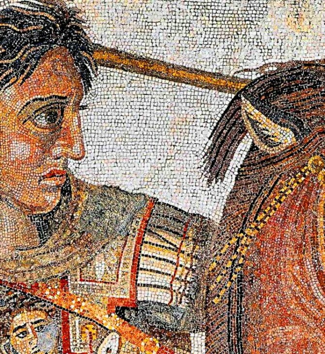 Ελένη Γλύκατζη Αρβελέρ: Στον τάφο στη Βεργίνα είναι θαμμένος ο Μέγας Αλέξανδρος, όχι ο Φίλιππος
