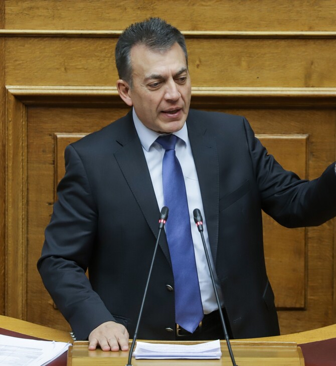 Βρούτσης: Από σήμερα τέλος στις χρυσές συντάξεις του ΣΥΡΙΖΑ - Υπεγράφη η σχετική εγκύκλιος