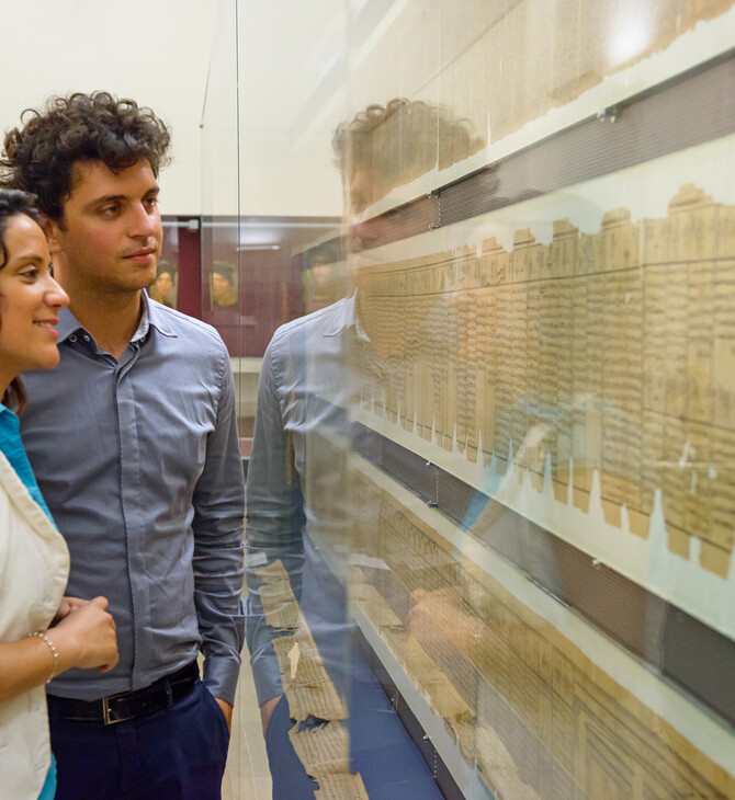 	Αυστρία: Μετά τη ριζική ανακαίνιση ανοίγει και πάλι το ξακουστό Μουσείο Παπύρων της Βιέννης με τη μεγαλύτερη συλλογή αρχαίων χειρογράφων στον κόσμο