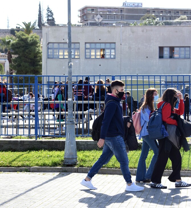 Χαρδαλιάς: Τι ανοίγει από το Σάββατο- Αναλυτικά όλες οι ημερομηνίες για φροντιστήρια, παραλίες 