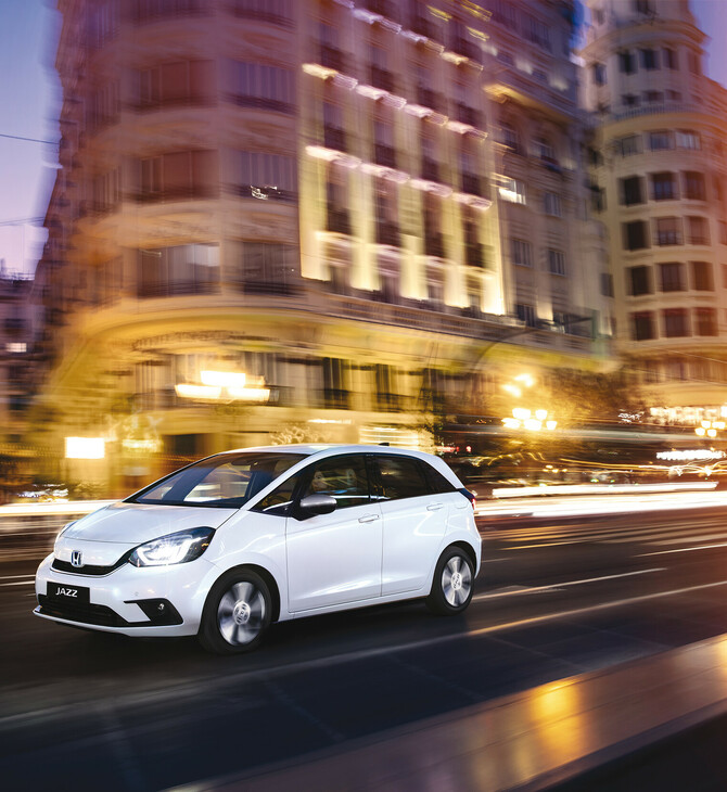 Honda Jazz. Νέο Jazz: Με προηγμένη υβριδική τεχνολογία