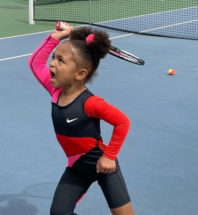 Βίντεο: Η Σερένα Γουίλιαμς μαθαίνει τα μυστικά του τένις στην κόρη της