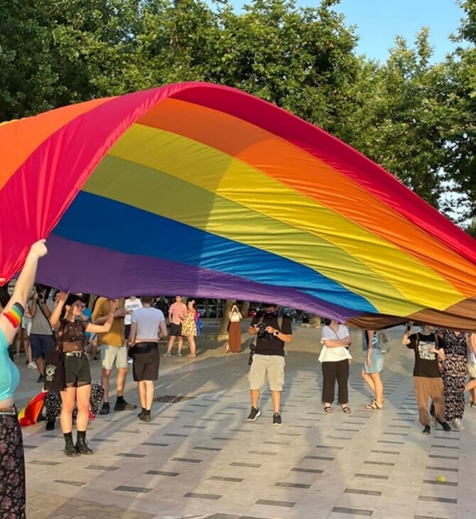 Θεσσαλονίκη: Αφιερωμένο στην Δήμητρα της Λέσβου το Pride Parade [ΕΙΚΟΝΕΣ]
