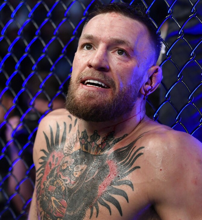 Η στιγμή που ο Conor McGregor σπάει την κνήμη του και χάνει τον αγώνα [ΒΙΝΤΕΟ]