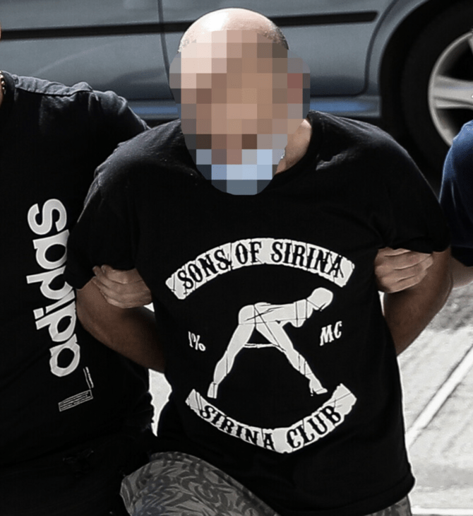 Trafficking στην Ηλιούπολη: «Ο αστυνομικός είχε εξαναγκάσει την 19χρονη να υπογράψει συμβόλαιο για πορνό με τη Sirina»