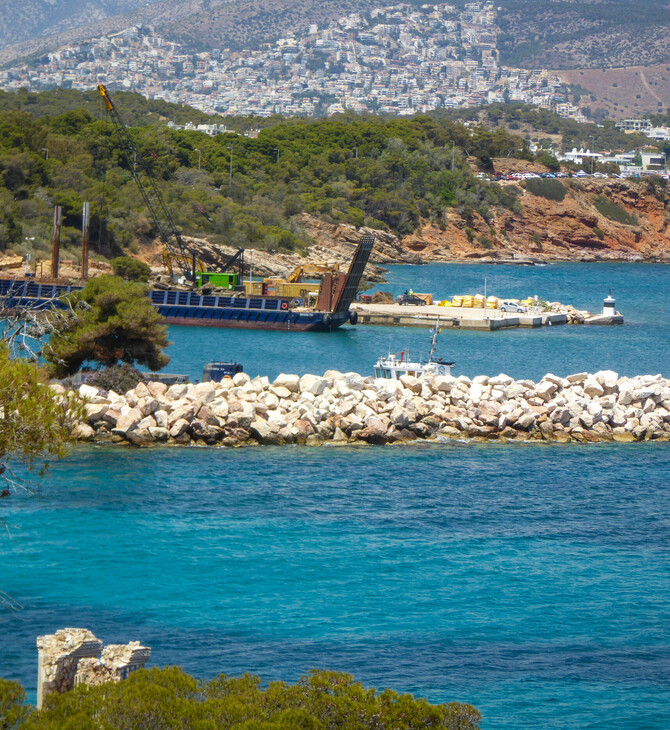 Δήμος Βουλιαγμένης: Απαλλοτριώνει 289 στρέμματα που διεκδικεί από την Εκκλησία