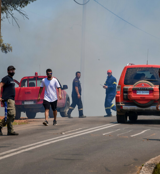 Φωτιά στην Ηλεία: Διακοπή κυκλοφορίας σε τμήμα εθνικής Τρίπολης – Πύργου λόγω της φωτιάς