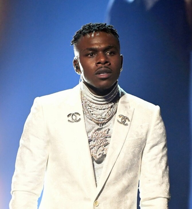 O DaBaby διέγραψε από το Instagram την ανάρτηση - «συγγνώμη» για τα ομοφοβικά του σχόλια