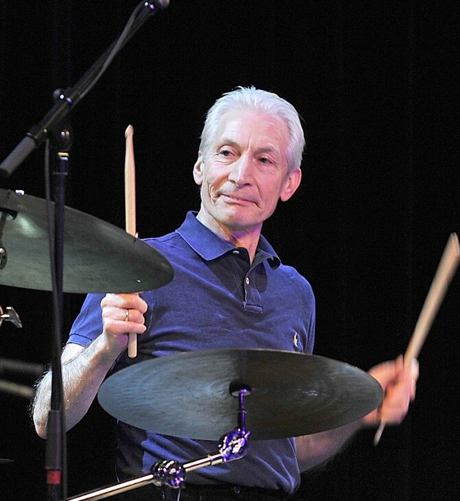 Οι Rolling Stones και άλλοι σταρ «αποχαιρετούν» τον Charlie Watts- «Ήταν ο απόλυτος ντράμερ»