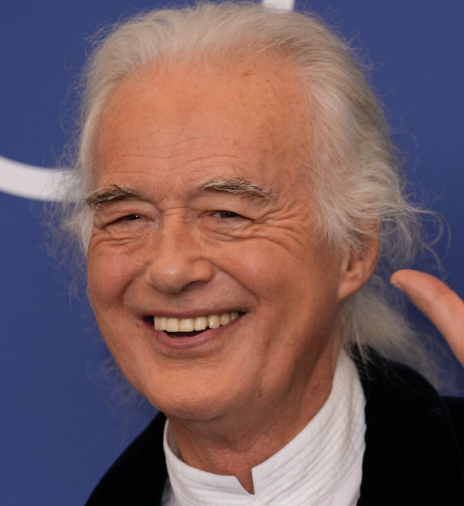 Φεστιβάλ Βενετίας: Στο κόκκινο χαλί ο Jimmy Page για το «Βecoming Led Zeppelin»