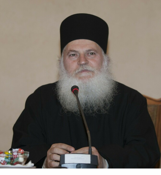 Ηγούμενος Εφραίμ: Η εξομολόγηση για τη μάχη με τον κορωνοϊό και το μήνυμα υπέρ του εμβολίου