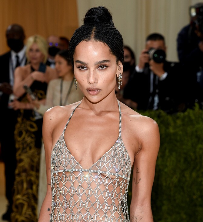 Met Gala: Η Zoe Kravitz απαντά στα σχόλια ότι εμφανίστηκε σχεδόν γυμνή