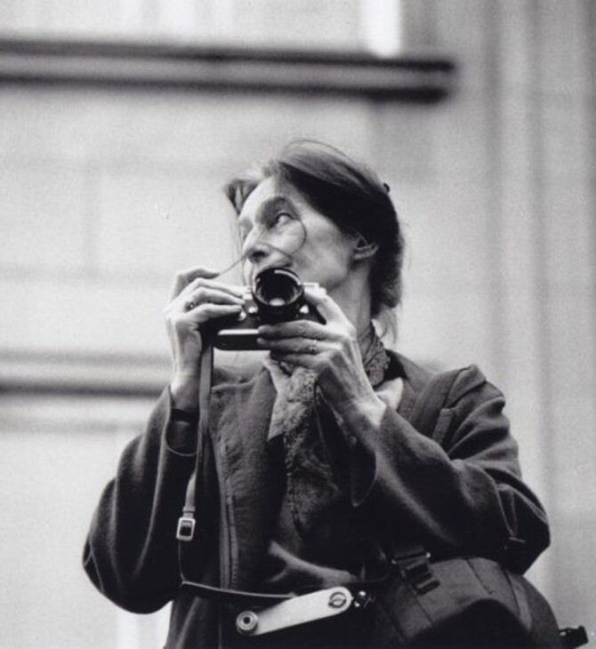Έβελιν Ρίχτερ: Πέθανε η σπουδαία φωτογράφος που κατέγραψε τη ζωή στην Ανατολική Γερμανία