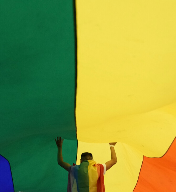 Υπουργείο Εργασίας και περιφέρεια Αττικής συνεργάζονται για ένα πρόγραμμα στήριξης τρανς ατόμων