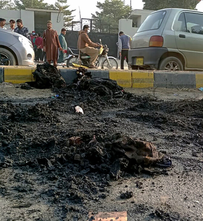 Πακιστάν: Λίντσαραν μέχρι θανάτου και έκαψαν άνδρα λόγω «βλασφημίας» 