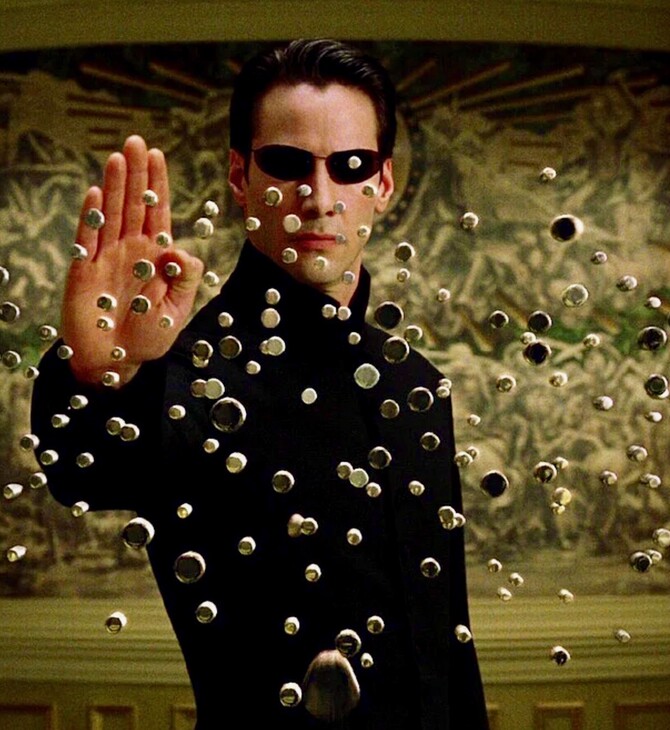 Ξαναμπαίνοντας στο «Matrix»