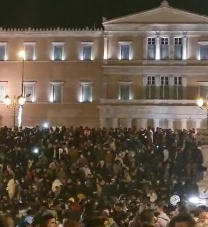 Θεοδωρικάκος: Δεν θα ακυρώσουμε κανένα πρόστιμο που επιβλήθηκε σε μέλη της Πακιστανικής κοινότητας στο Σύνταγμα