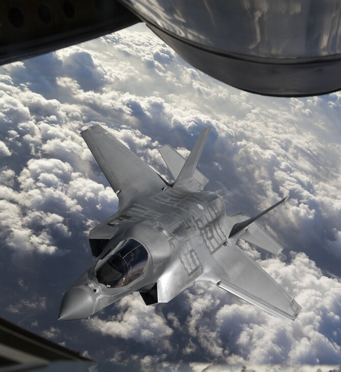 Αμερικανικό F-35C συνετρίβη στη Νότια Σινική Θάλασσα και οι ΗΠΑ φοβούνται πως η Κίνα θα κλέψει απόρρητη τεχνολογία