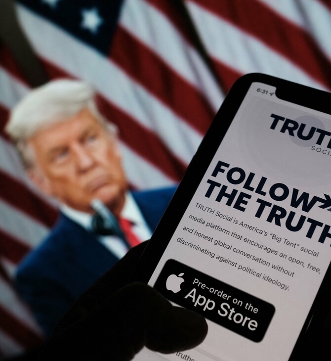Ο Ντόναλντ Τραμπ επιστρέφει στα social media- Η πρώτη ανάρτηση στο νέο Truth Social