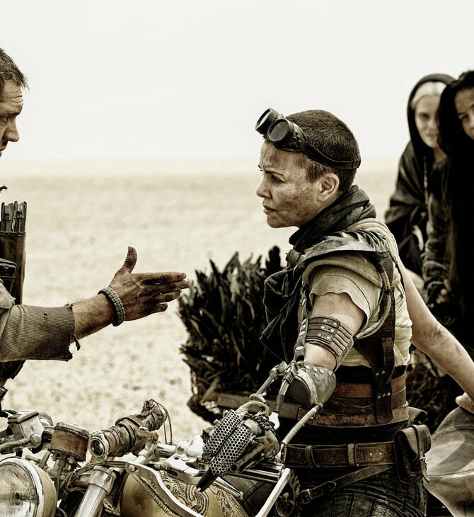 Mad Max: Η Σαρλίζ Θερόν αισθάνθηκε ότι απειλείται τόσο πολύ από τον Χάρντι που ζήτησε προστασία στα γυρίσματα