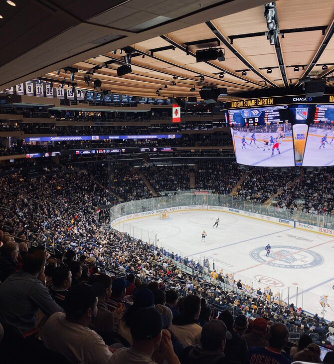 Το NHL «ανησυχεί» για τους Ρώσους αθλητές: «Είναι σε εξαιρετικά δύσκολη θέση»