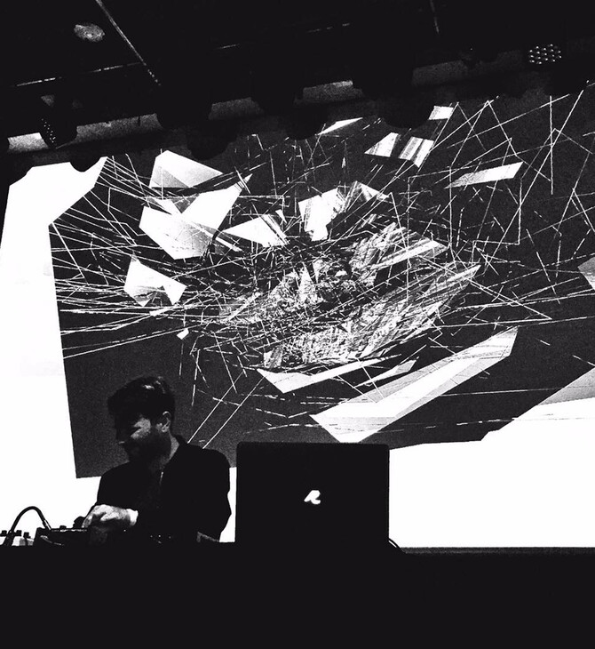 Rival Consoles live A/V + LLYR