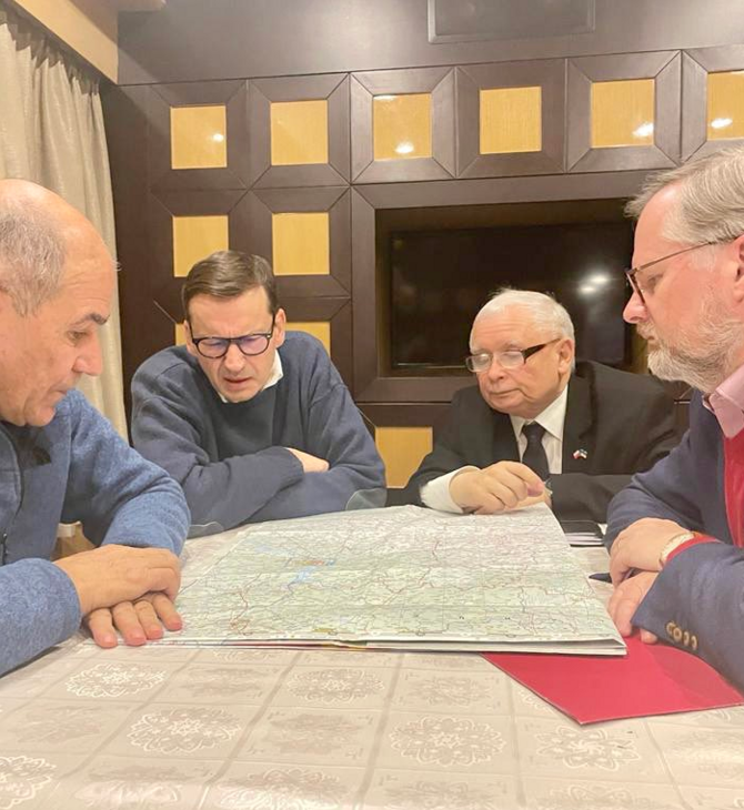 Συνάντηση Ζελένσκι με τους πρωθυπουργούς της Τσεχίας, της Πολωνίας και της Σλοβενίας, στο Κίεβο