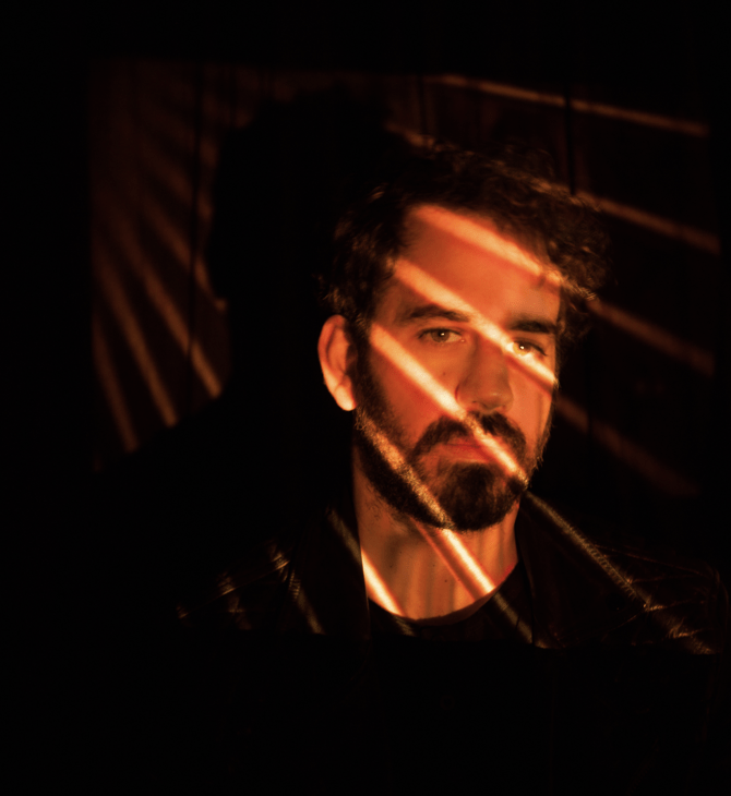 «The Voyage» On Tour: Ο Theodore μας προσκαλεί σε ένα μουσικό «ταξίδι» με προορισμό το Διάστημα