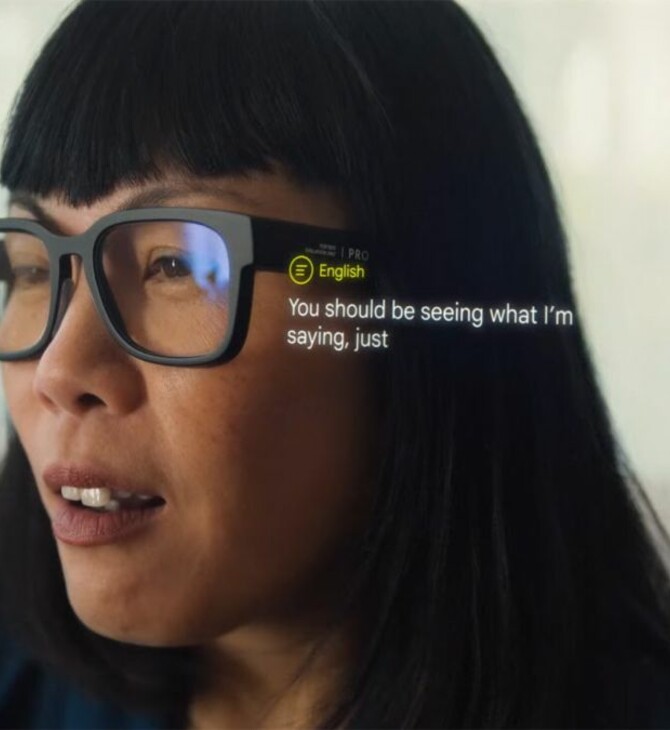 Η Google ετοιμάζει «έξυπνα» γυαλιά που θα μεταφράζουν με υπότιτλους σε πραγματικό χρόνο