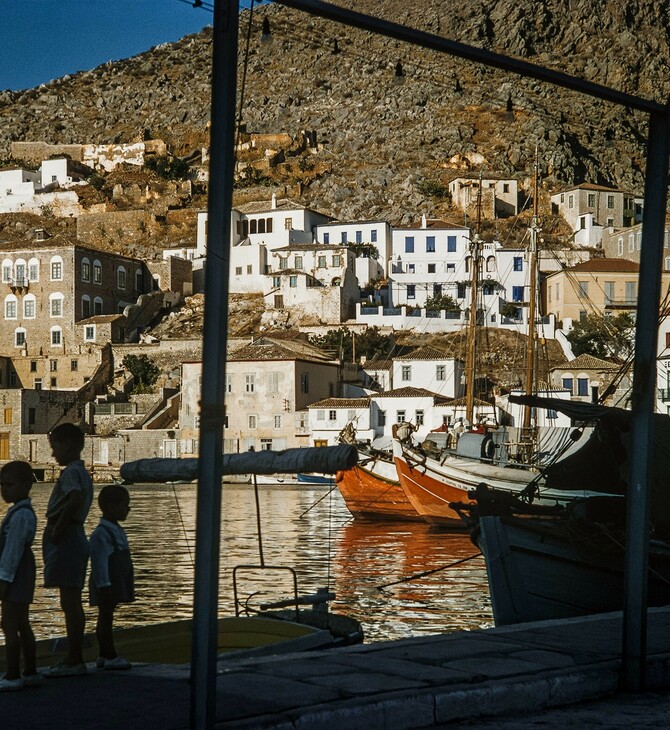 "Η Ύδρα του Robert McCabe, 1950s-1960s" μια έκθεση στην οικία Κουντουριώτη