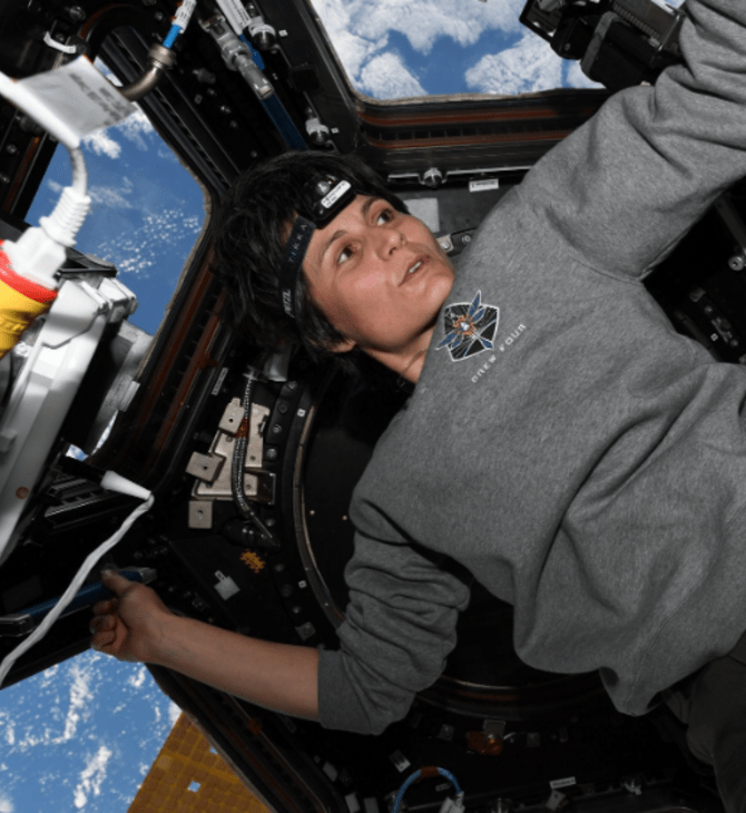 Σαμάνθα Κριστοφορέτι: Η αστροναύτης που πήγε το TikTok στον Διεθνή Διαστημικό Σταθμό
