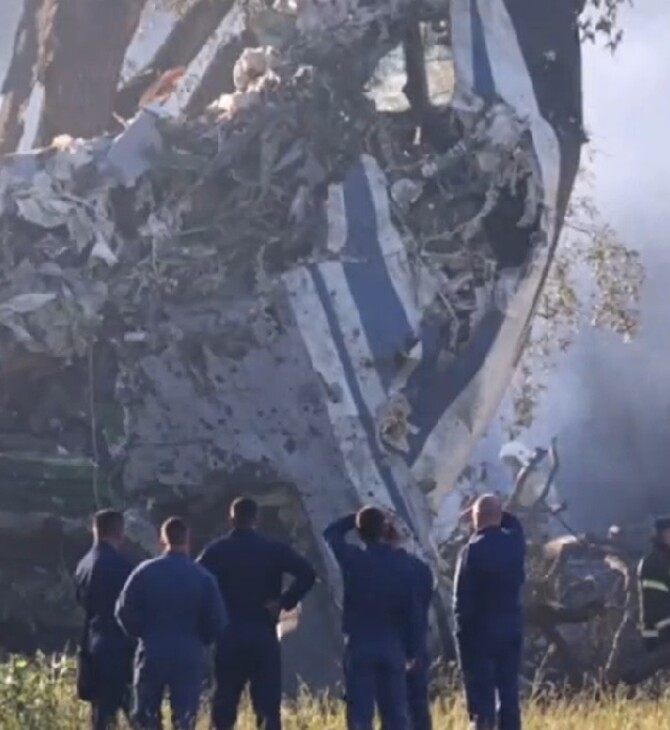 Συντριβή ρωσικού αεροσκάφους- 4 νεκροί, 5 τραυματίες