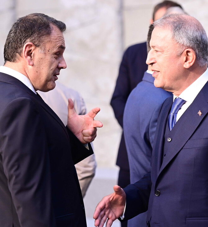 Ο Νίκος Παναγιωτόπουλος με τον Χουλουσί Ακάρ