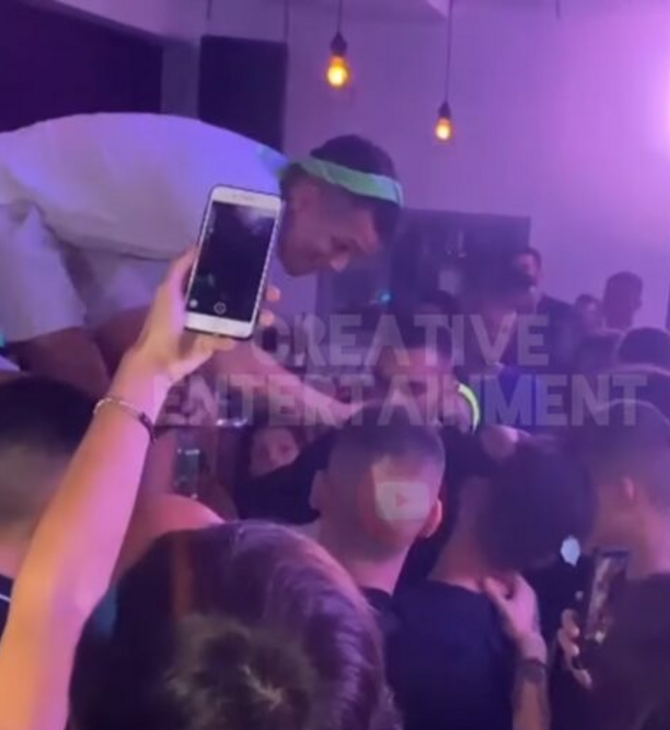 Ο Thug Slime χαστούκισε νεαρό σε μπαρ στις Σπέτσες