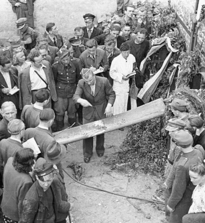 Πολωνία: Στάχτες 8.000 ανθρώπων βρέθηκαν κοντά σε ναζιστικό στρατόπεδο