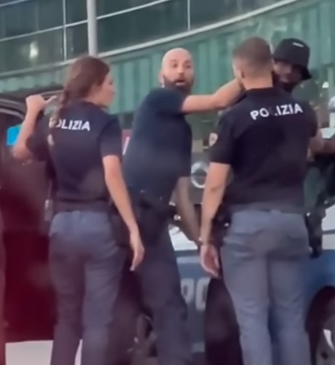 Η αστυνομία έκανε έρευνα στον Μπακαγιόκο της Μίλαν, υπό την απειλή όπλου- «Ήταν παρεξήγηση»
