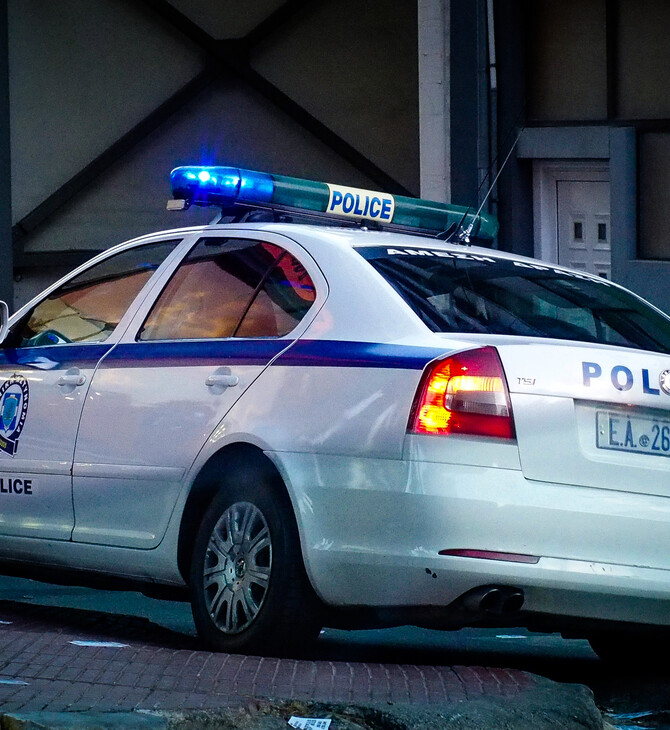 Θεσσαλονίκη: Κλείδωσε τα παιδιά της στο αυτοκίνητο, για να κάνει απολύμανση στο σπίτι