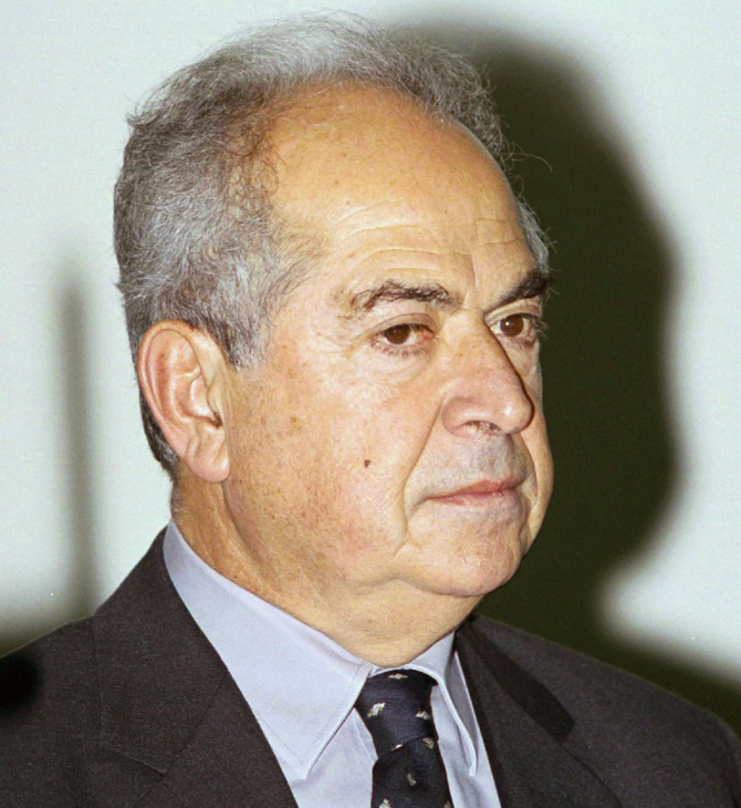 Πέθανε ο πρώην υφυπουργός Άμυνας και ιστορικό στέλεχος του ΠΑΣΟΚ, Δημήτρης Αποστολάκης