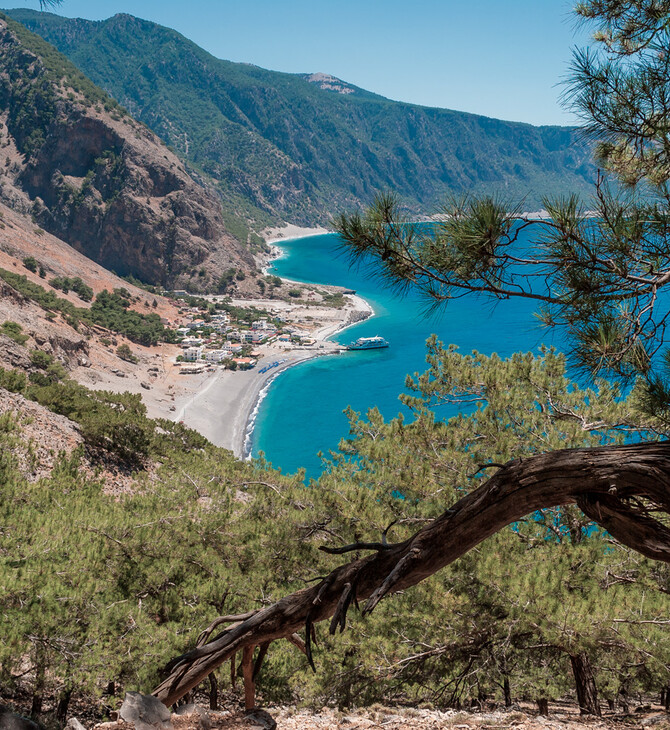 Δεκαπενταύγουστος κάπου στην Αγία Ρουμέλη στη Νότια Κρήτη