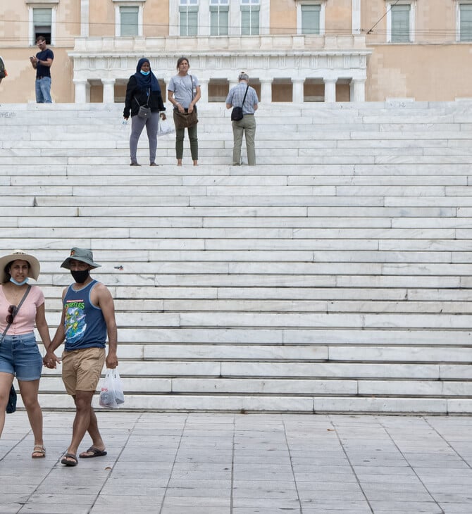 Καπραβέλος για κορωνοϊό: Περιμένουμε πάλι έναν δύσκολο χειμώνα, θα πιέσει τις μεγάλες ηλικίες - Τι πρέπει να προσέξουμε