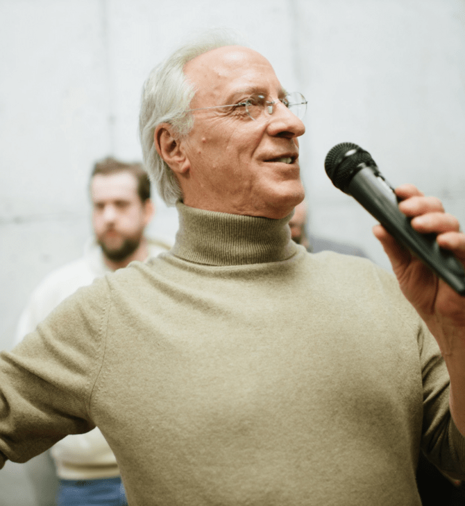 Bob LuPone, who helped lead MCC Theater, has died at 76