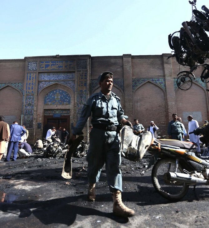 Αφγανιστάν: Έκρηξη σε τζαμί στη Χεράτ- Σκοτώθηκε ιμάμης των Ταλιμπάν και 14 πολίτες