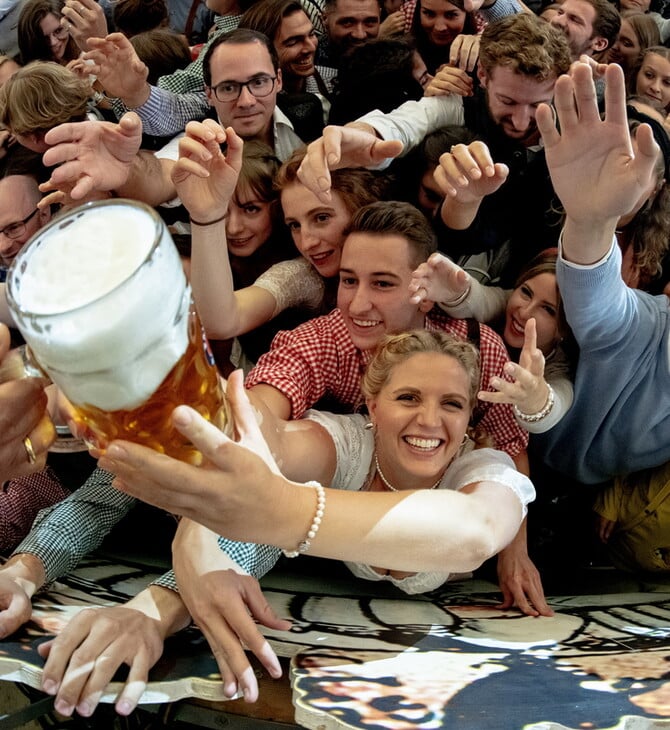 Επέστρεψε το Oktoberfest- Άνοιξε τις πύλες του, έπειτα από δύο χρόνια απουσίας